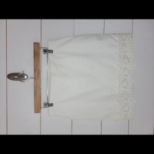 J Crew size 8 white cotton mini skirt with lace detail